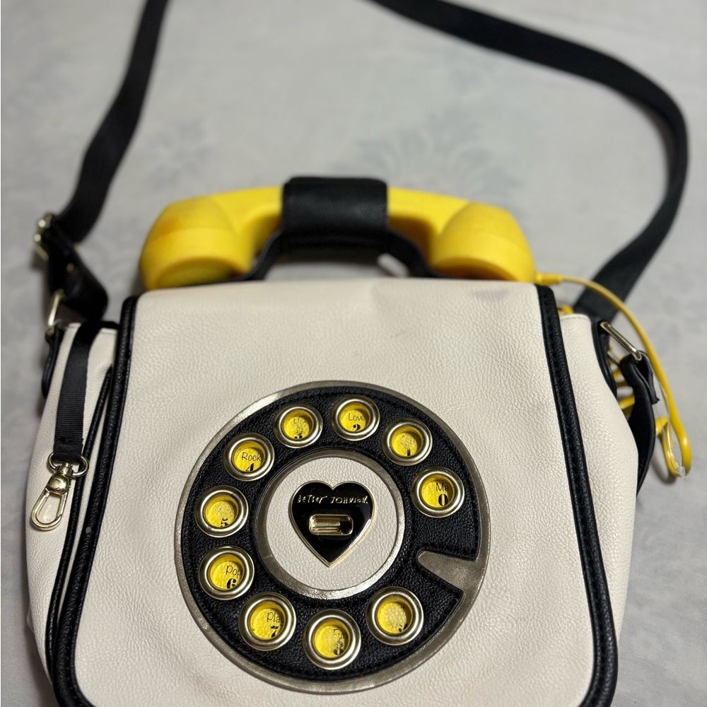 Betsey Johnson White and Yellow Crossbody Bag - Picture 3 of 10